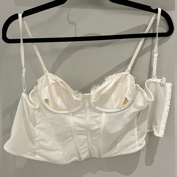 GARAGE white lace corset top - Picture 5 of 6